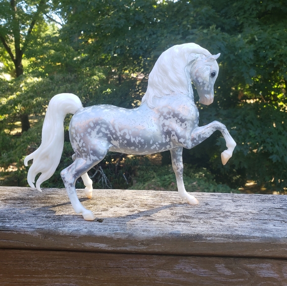 BREYER HORSE LOT, message me if interested! - Picture 3 of 11